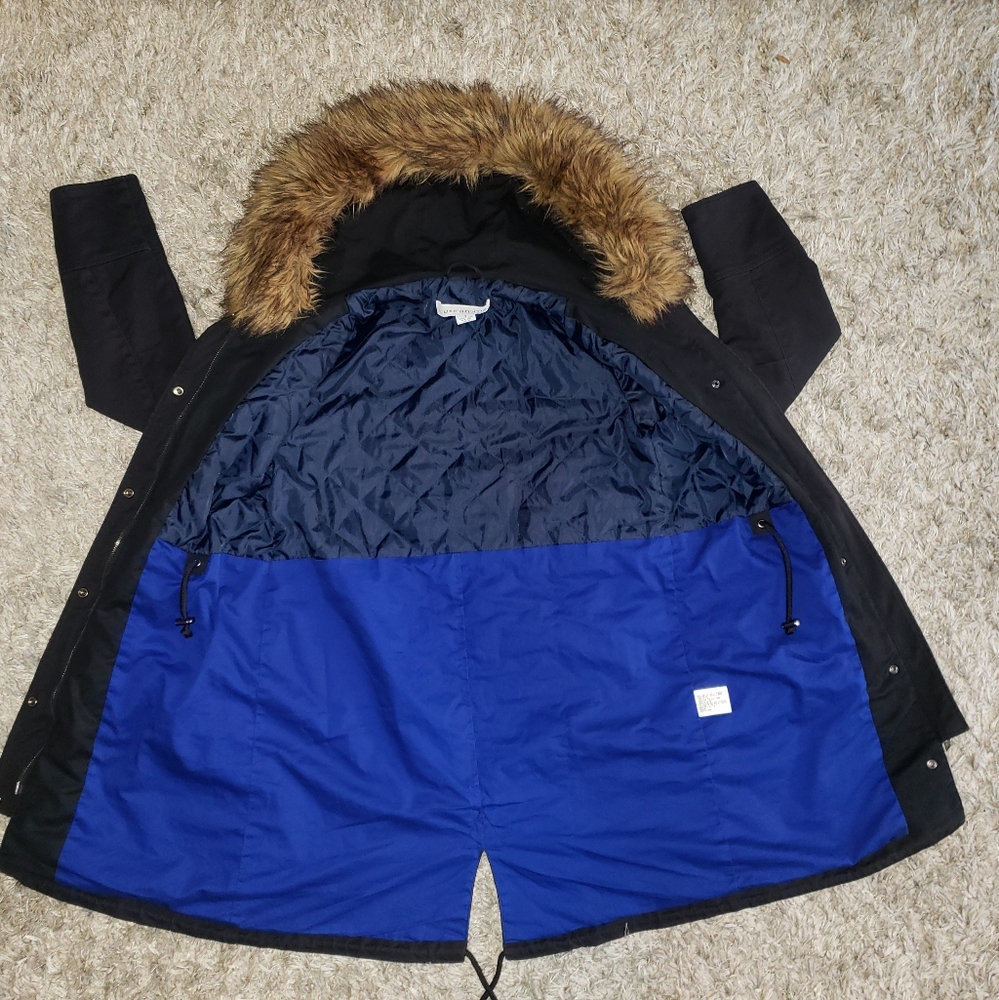 Liz Claiborne Woman's Parka Jacket with Faux Fur Hood - Picture 2 of 10
